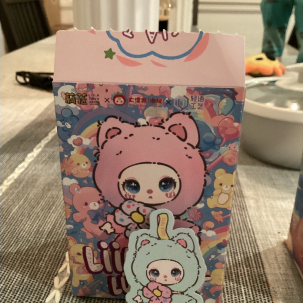 Liila’s Lucky Cat